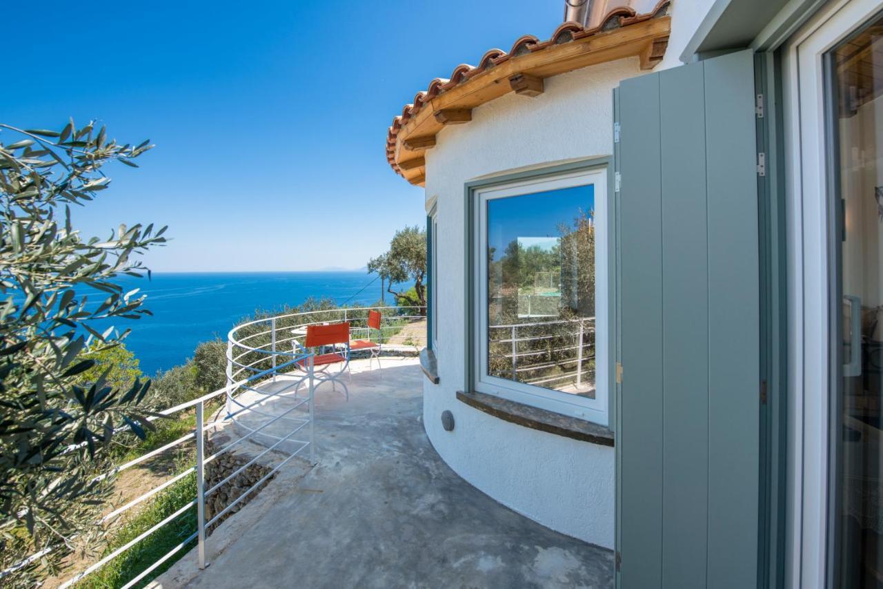 Avgi Villa Glossa Bagian luar foto