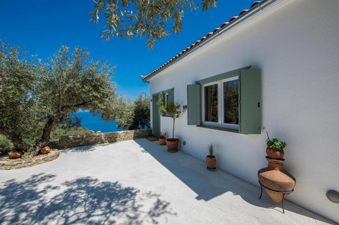 Avgi Villa Glossa Bagian luar foto