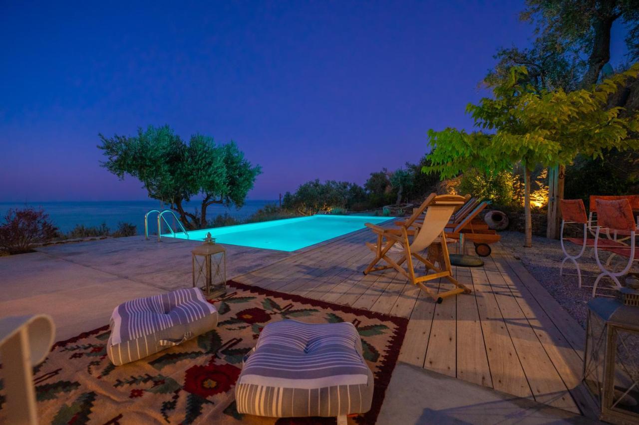Avgi Villa Glossa Bagian luar foto