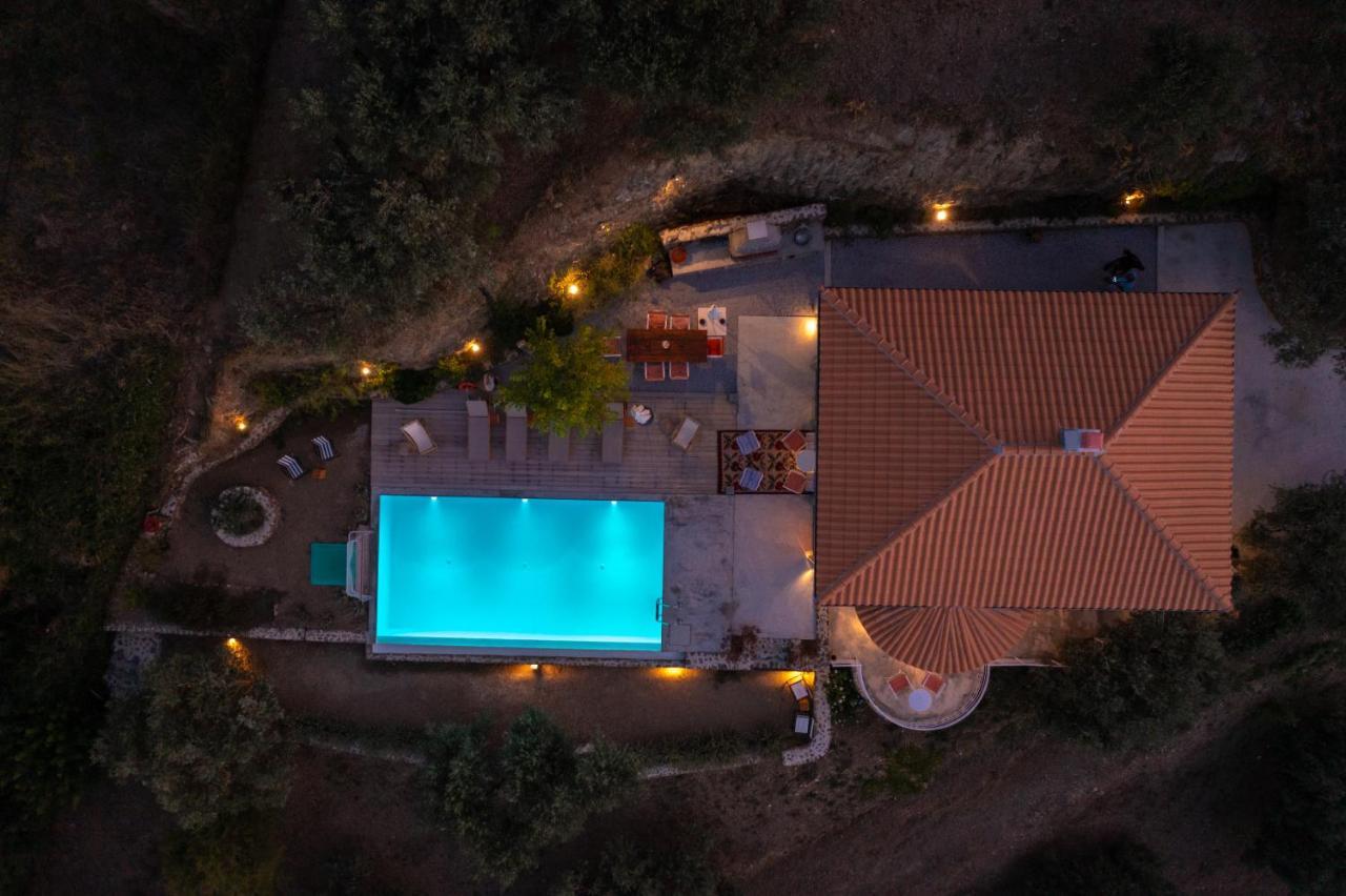 Avgi Villa Glossa Bagian luar foto